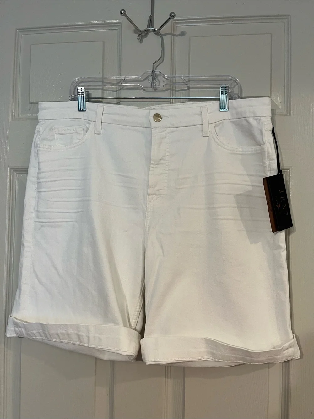 #63 Jen 7 Women’s White Cuffed Denim Bermuda Shorts 18 NWT